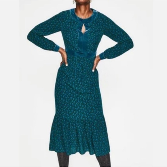 Boden Annabelle Midi Dress in Chatsworth Green Vine with Blue Velvet - Picture 3 of 9
